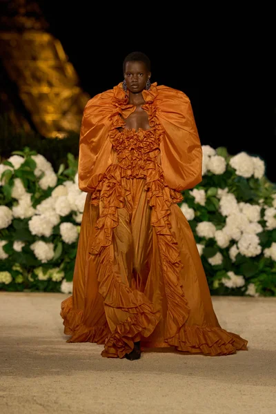 Look 39